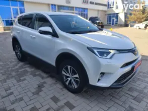 фото Toyota RAV4 2018 года с пробегом за 10900000 тенге в undefined - фото 3