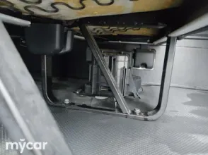 фото Toyota Hiace 2016 года с пробегом за 16000000 тенге в undefined - фото 3