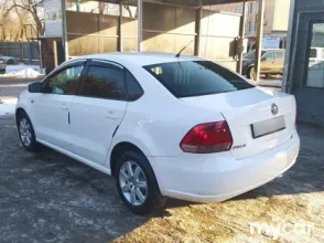 фото Volkswagen Polo 2012 года с пробегом за 3500000 тенге в undefined - фото 2