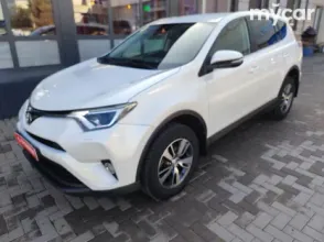 фото Toyota RAV4 2018 года с пробегом за 10900000 тенге в undefined - фото 1