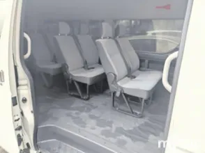 фото Toyota Hiace 2016 года с пробегом за 16000000 тенге в undefined - фото 2