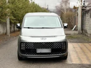фото Hyundai Staria 2023 года с пробегом за 23000000 тенге в undefined - фото 3