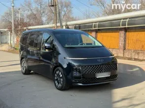 фото Hyundai Staria 2021 года с пробегом за 21800000 тенге в undefined - фото 2
