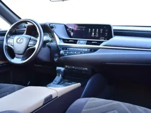 фото Lexus ES 2020 года с пробегом за 21500000 тенге в undefined - фото 2