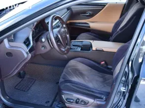 фото Lexus ES 2020 года с пробегом за 21500000 тенге в undefined - фото 3