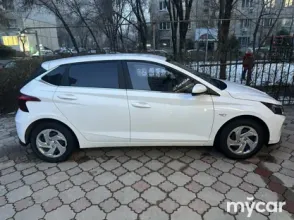 фото Hyundai i20 2023 года с пробегом за 6850000 тенге в undefined - фото 2