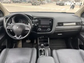 фото Mitsubishi Outlander 2015 года с пробегом за 9500000 тенге в undefined - фото 2