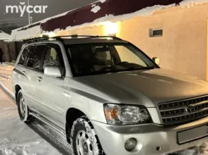 фото Toyota Highlander 2003 года с пробегом за 6000000 тенге в undefined - фото 4