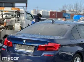 фото BMW 5 серия 2016 года с пробегом за 13500000 тенге в undefined - фото 3