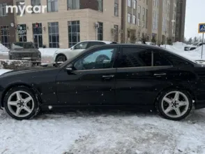 фото Mercedes-Benz E-Класс 2002 года с пробегом за 5500000 тенге в undefined - фото 2