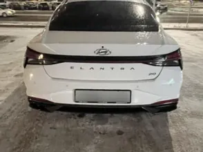 фото Hyundai Elantra 2023 года с пробегом за 11000000 тенге в undefined - фото 4