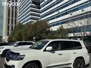 фото Toyota Land Cruiser 2021 года с пробегом за 38500000 тенге в undefined - фото 4