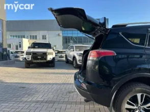 фото Toyota RAV4 2016 года с пробегом за 10800000 тенге в undefined - фото 4