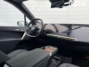 фото BMW iX 2023 года с пробегом за 27840000 тенге в undefined - фото 4