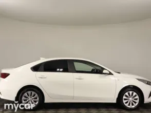 фото Kia Cerato 2024 года с пробегом за 9690000 тенге в undefined - фото 2