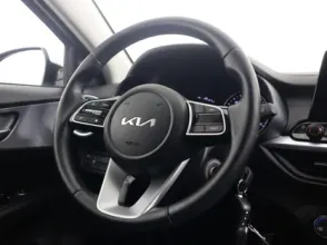 фото Kia Cerato 2024 года с пробегом за 9690000 тенге в undefined - фото 3