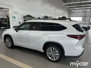 фото Toyota Highlander 2024 года с пробегом за 36000000 тенге в undefined - фото 2