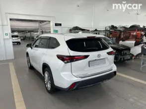 фото Toyota Highlander 2024 года с пробегом за 36000000 тенге в undefined - фото 4