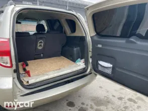 фото Toyota RAV4 2006 года с пробегом за 5500000 тенге в undefined - фото 2