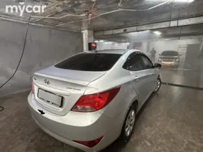 фото Hyundai Solaris 2015 года с пробегом за 5200000 тенге в undefined - фото 2