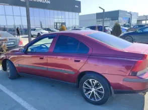 фото Volvo S60 2004 года с пробегом за 1800000 тенге в undefined - фото 4