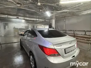 фото Hyundai Solaris 2015 года с пробегом за 5200000 тенге в undefined - фото 2