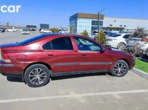 фото Volvo S60 2004 года с пробегом за 1800000 тенге в undefined - фото 4