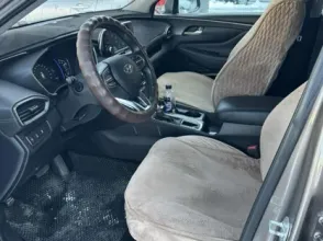 фото Hyundai Santa Fe 2019 года с пробегом за 12800000 тенге в undefined - фото 2