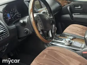 фото Infiniti QX56 2013 года с пробегом за 12000000 тенге в undefined - фото 2