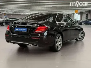 фото Mercedes-Benz E-Класс 2019 года с пробегом за 21060000 тенге в undefined - фото 2