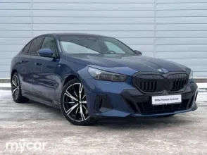 фото BMW 550E XDRIVE 2025 года с пробегом за 70100000 тенге в undefined - фото 4