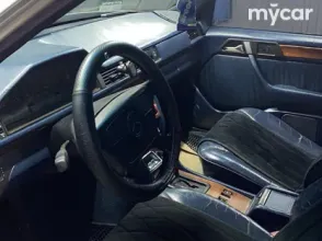 фото Mercedes-Benz E-Класс 1995 года с пробегом за 2150000 тенге в undefined - фото 4