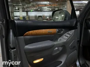 фото Lexus GX 2005 года с пробегом за 12000000 тенге в undefined - фото 2