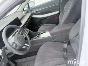 фото Hyundai Sonata 2023 года с пробегом за 13000000 тенге в undefined - фото 3