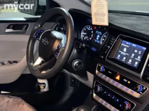 фото Hyundai Sonata 2019 года с пробегом за 8900000 тенге в undefined - фото 3