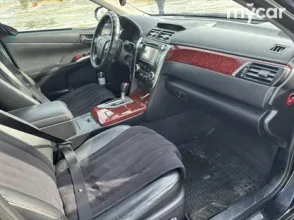 фото Toyota Camry 2014 года с пробегом за 10600000 тенге в undefined - фото 4