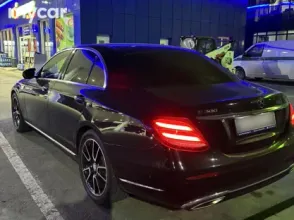 фото Mercedes-Benz E-Класс 2017 года с пробегом за 18500000 тенге в undefined - фото 1