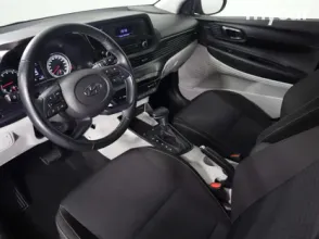 фото Hyundai i20 2023 года с пробегом за 7690000 тенге в undefined - фото 4