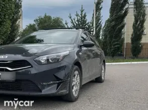 фото Kia Ceed 2023 года с пробегом за 9000000 тенге в undefined - фото 4
