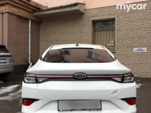 фото JAC J7 2024 года с пробегом за 7200000 тенге в undefined - фото 2