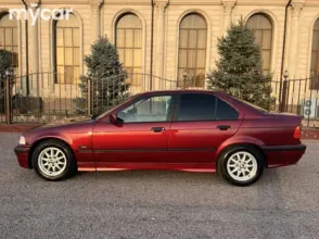 фото BMW 3 серия 1992 года с пробегом за 2490000 тенге в undefined - фото 2