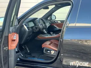 фото BMW X7 2022 года с пробегом за 46250000 тенге в undefined - фото 4