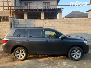 фото Toyota Highlander 2008 года с пробегом за 8900000 тенге в undefined - фото 2