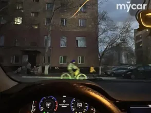 фото Volkswagen Polo 2021 года с пробегом за 6500000 тенге в undefined - фото 4