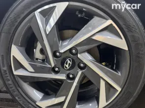 фото Hyundai Elantra 2024 года с пробегом за 10200000 тенге в undefined - фото 3