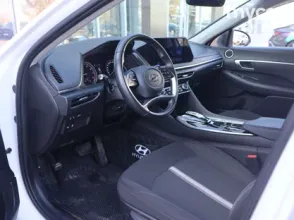 фото Hyundai Sonata 2023 года с пробегом за 10190000 тенге в undefined - фото 4