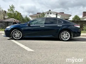 фото Toyota Camry 2018 года с пробегом за 12500000 тенге в undefined - фото 2