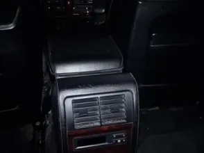 фото BMW 7 серия 1997 года с пробегом за 11000000 тенге в undefined - фото 4