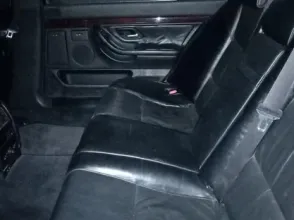 фото BMW 7 серия 1997 года с пробегом за 11000000 тенге в undefined - фото 4