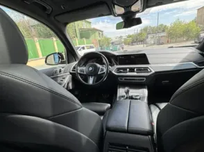 фото BMW X5 2022 года с пробегом за 40000000 тенге в undefined - фото 4